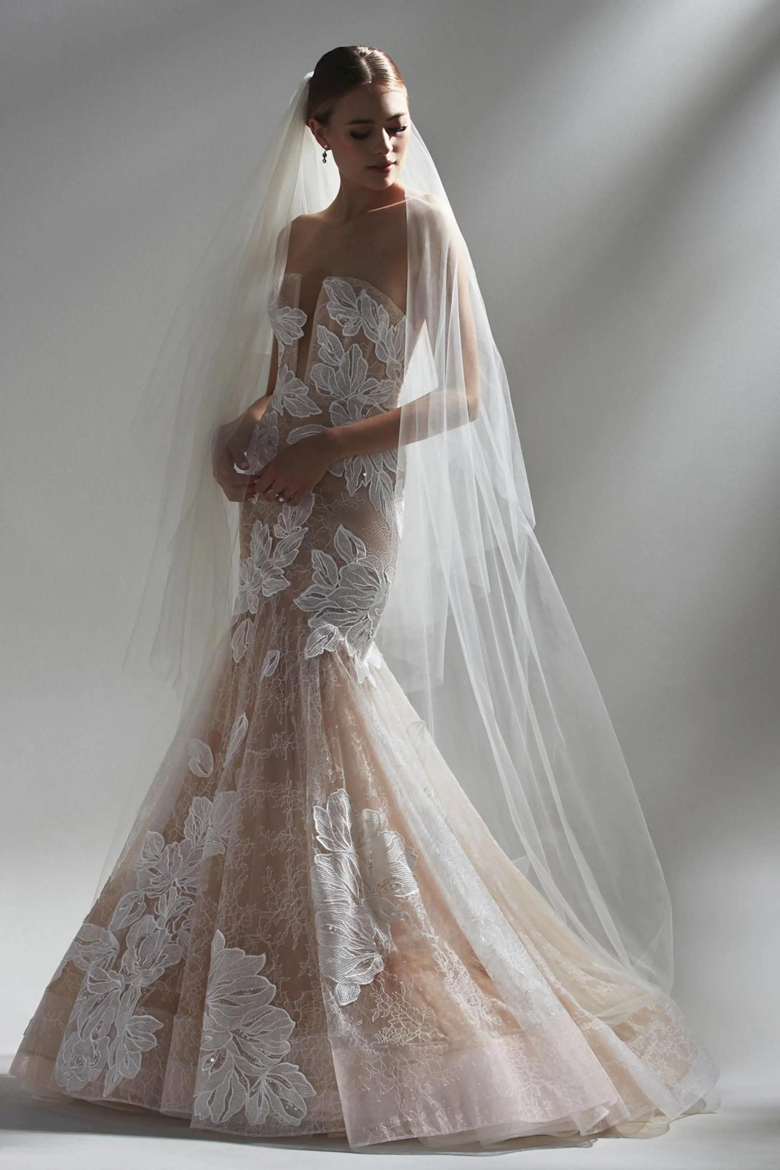 Autumn-Inspired Bridal Gowns Image