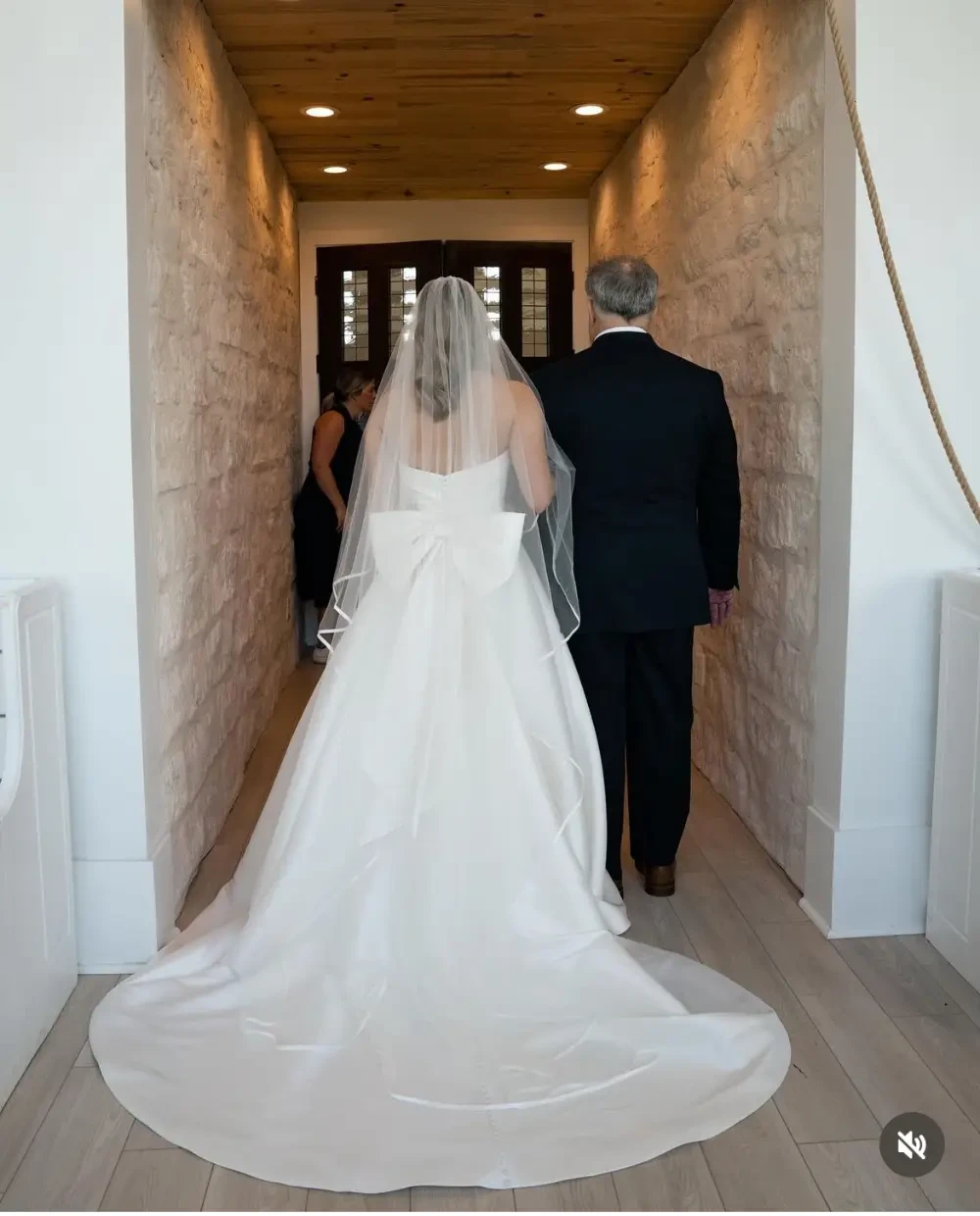 Gallery Image #slidesGrid91