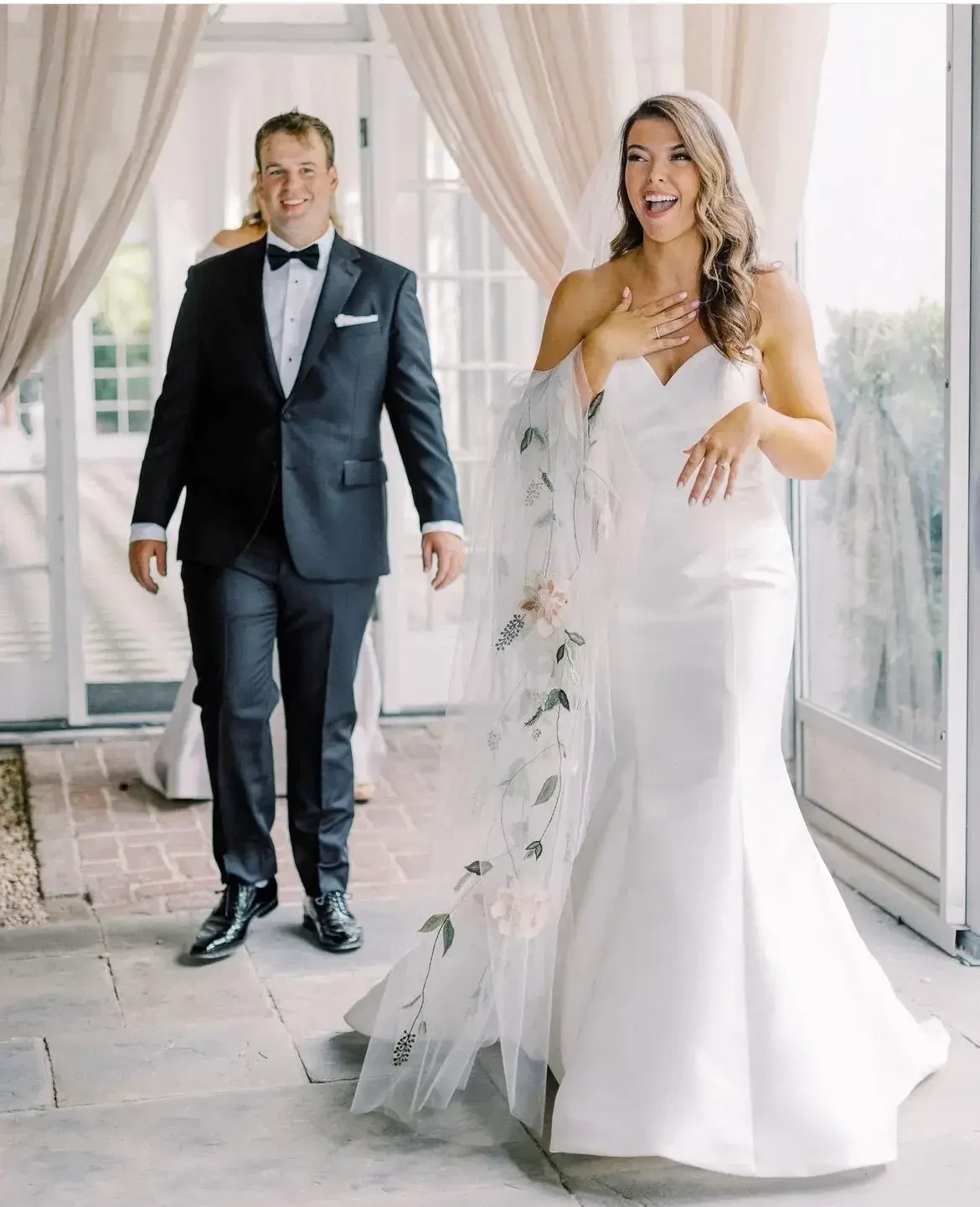 Gallery Image #slidesGrid35