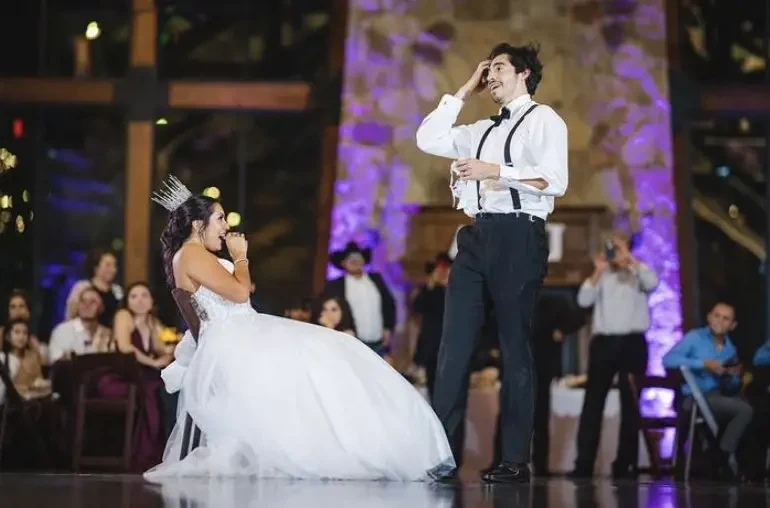 Gallery Image #slidesGrid125