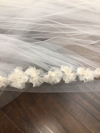 Malis Henderson Style: 22903V #0 default Light Ivory/Ivory thumbnail