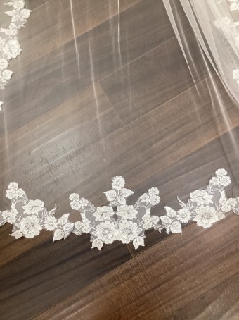 Malis Henderson Style: 20916V-108' #0 default Ivory thumbnail