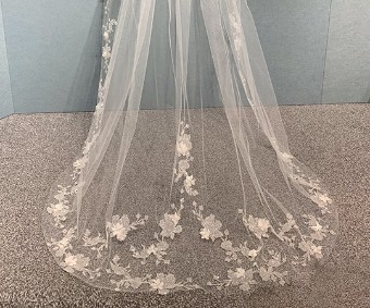 Richard Designs Style: C585C #0 default Ivory thumbnail