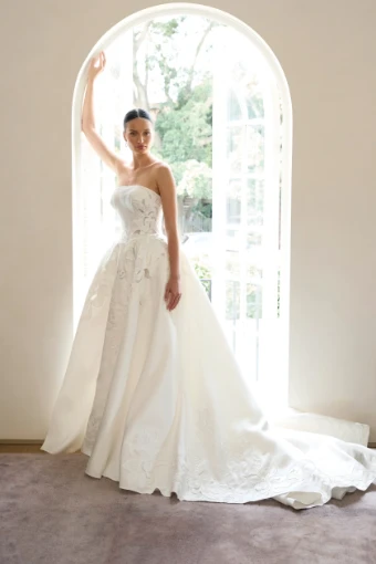 La Premiere Style: Chandra-LP Couture-LPC10054 #0 default Ivory thumbnail