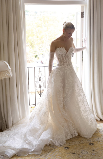 La Premiere Style: Blossom-La Premiere Couture #0 default Ivory/Nude thumbnail