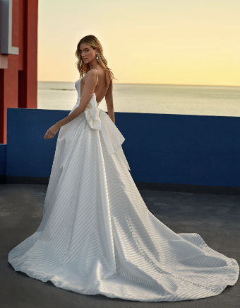 Allure Bridals Style: MJ1053 -Gemma-Size 10-Madison James #2 Ivory thumbnail