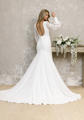 Allure Bridals Style: F283W-Dolly-Size 22W- Allure Bridals #2 Ivory thumbnail